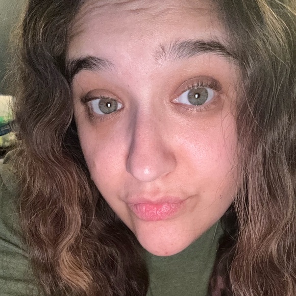 Meet the Posher Other - Meet your Posher, Jessica